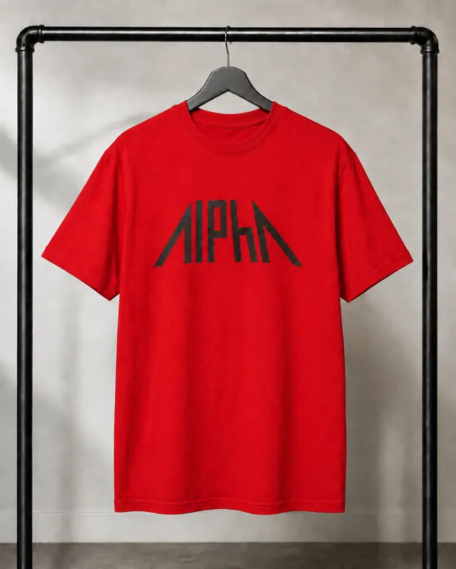 Tee-shirt ALPHA Édition Stonan Wear rouge sur cintre, lettrage ALPHA noir anguleux